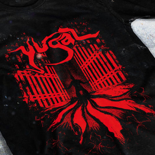 merchandising clothing du t-shirt noir du groupe de metal thrash hardcore yugal pour l'album fait par le chromatorium