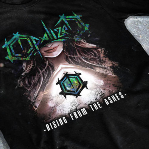 merchandising cloting du t-shirt noir du groupe de metal core opalized pour l'album rising from the ashes fait par le chromatorium