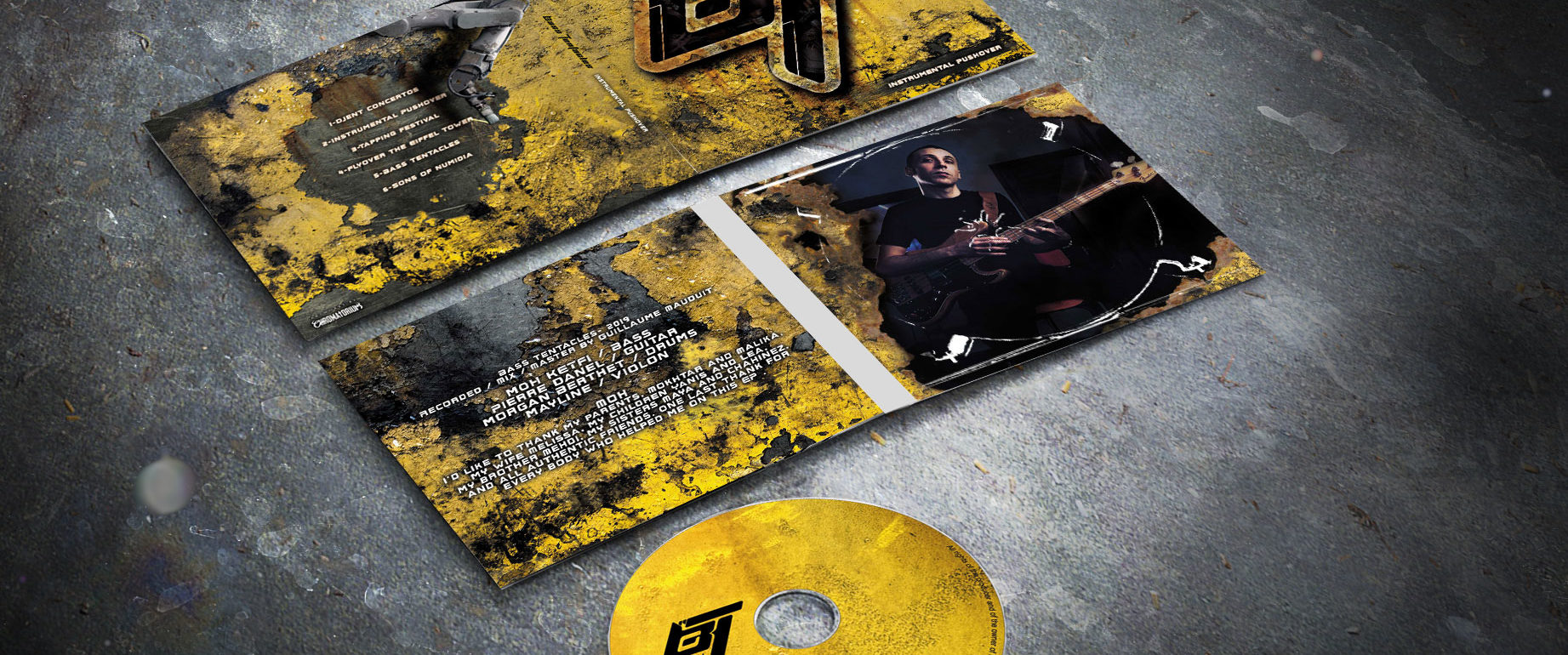 artwork complet illustration de l'ensemble du groupe de prog djent modern metal bass tentacles pour l'album instrumental pushover fait par le chromatorium